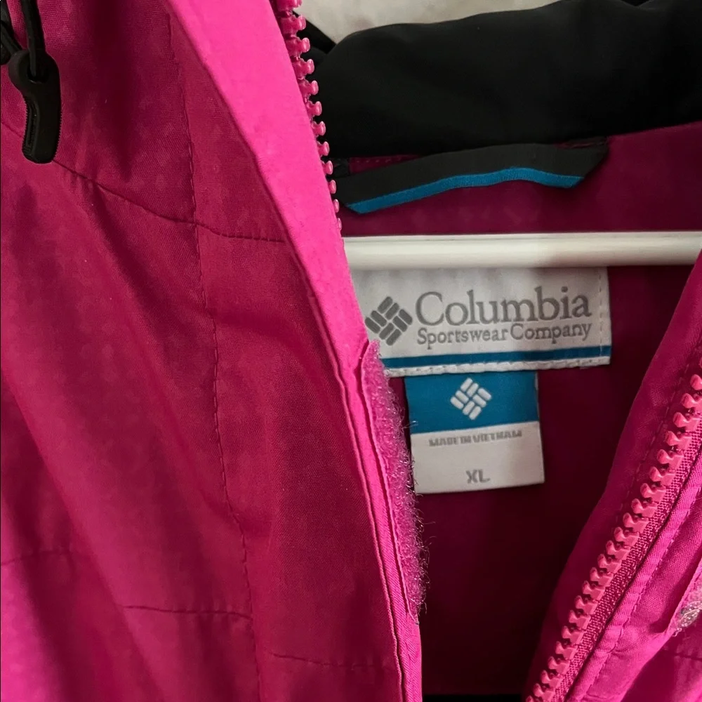 Columbia Fuchsia Hooded Jacket - Picture 7 of 7